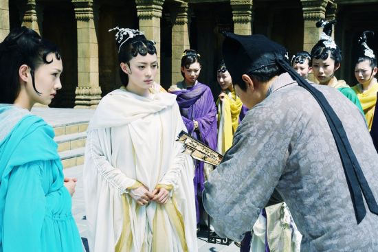 朱孝廉对芍药行礼 邓超示范情爱法则:面对仙女该如何hold住?